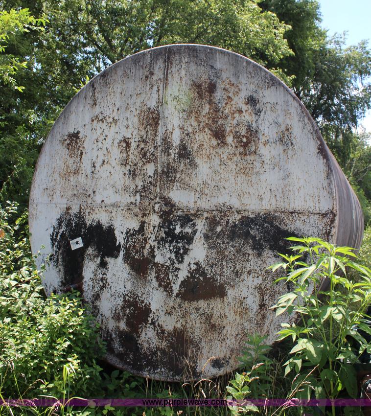 image for item J5837 Fuel tank