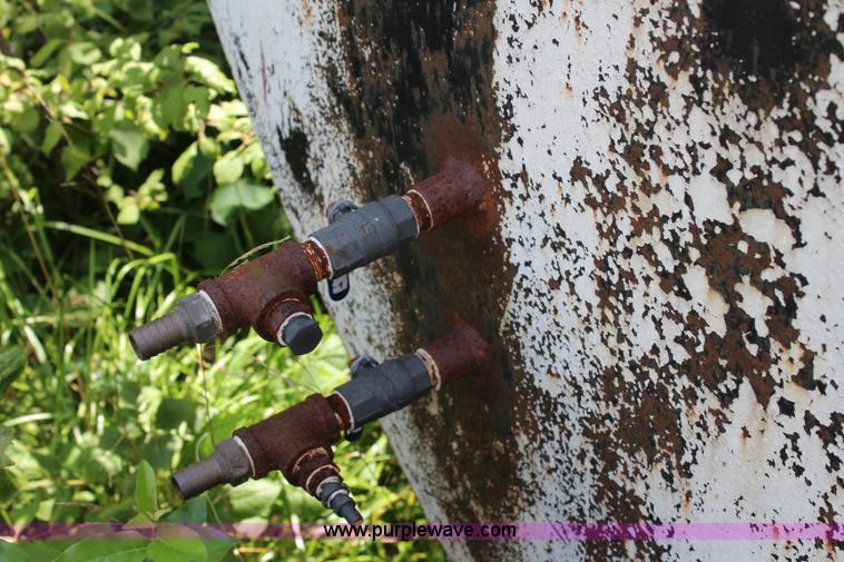 image for item J5837 Fuel tank