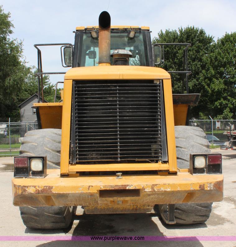 image for item J5840 1999 Caterpillar 966G wheel loader