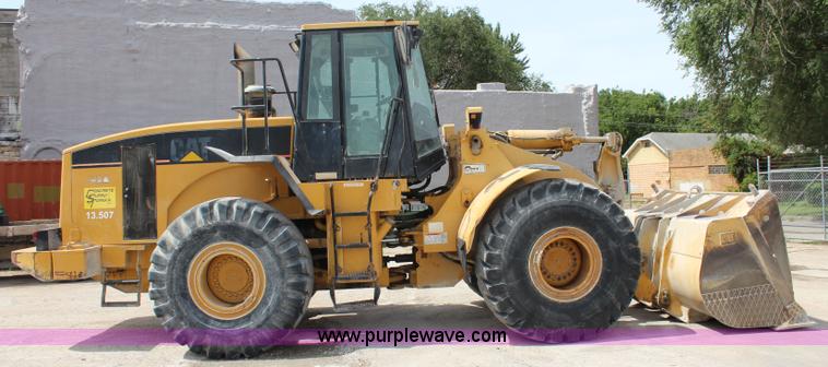 image for item J5840 1999 Caterpillar 966G wheel loader