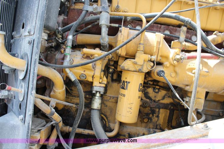 image for item J5840 1999 Caterpillar 966G wheel loader