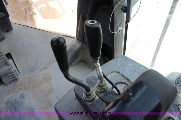 image for item J5840 1999 Caterpillar 966G wheel loader