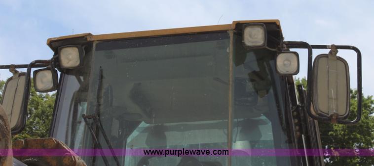 image for item J5840 1999 Caterpillar 966G wheel loader