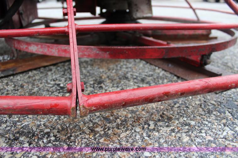 image for item J5877 Allen Engineering 425 ride-on power trowel