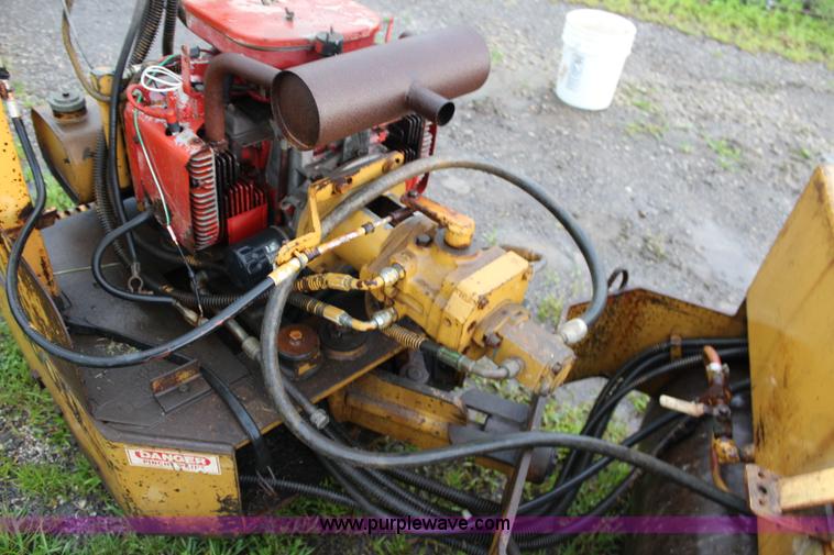 image for item J5881 1992 Mauldin 912W double drum roller