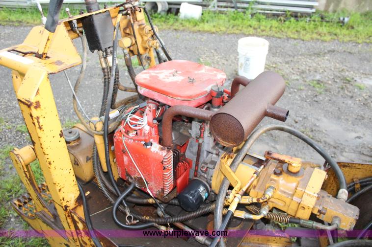 image for item J5881 1992 Mauldin 912W double drum roller