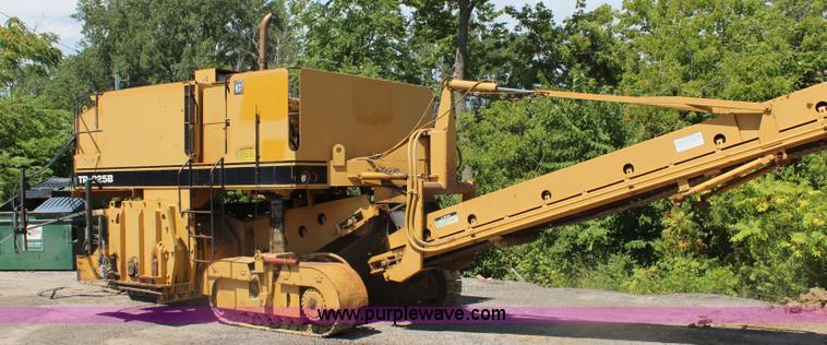 image for item J5892 1987 Caterpillar TR225B reclaimer