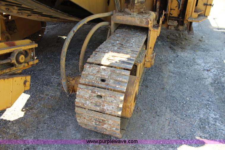 image for item J5892 1987 Caterpillar TR225B reclaimer