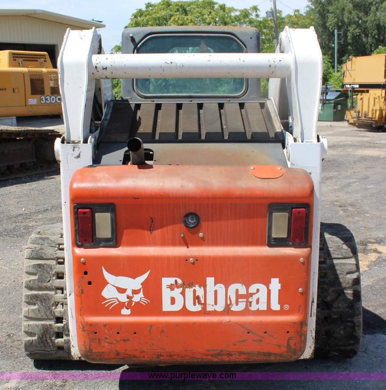 image for item J5893 2009 Bobcat T300 skid steer