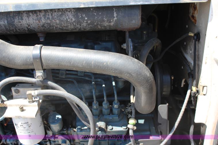 image for item J5893 2009 Bobcat T300 skid steer