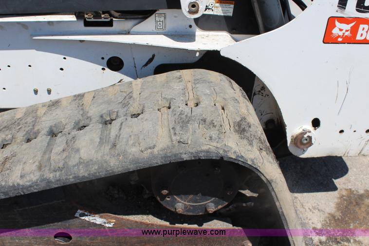 image for item J5893 2009 Bobcat T300 skid steer