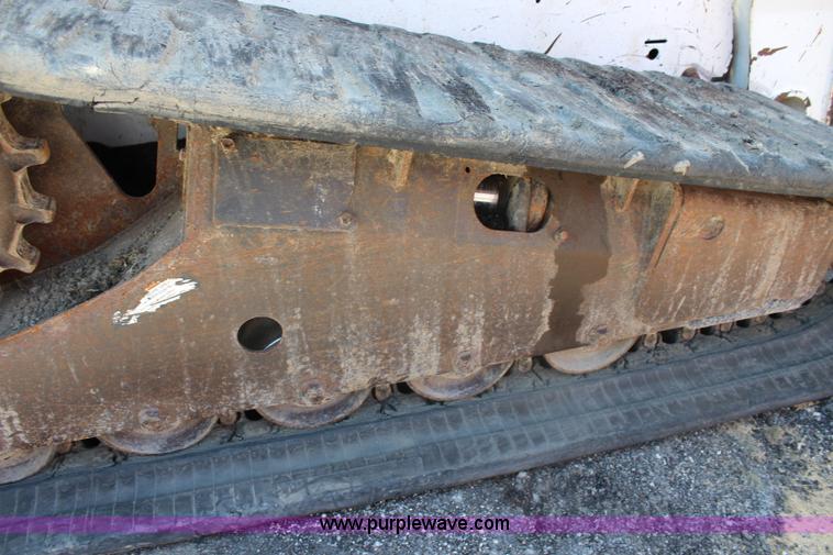 image for item J5893 2009 Bobcat T300 skid steer
