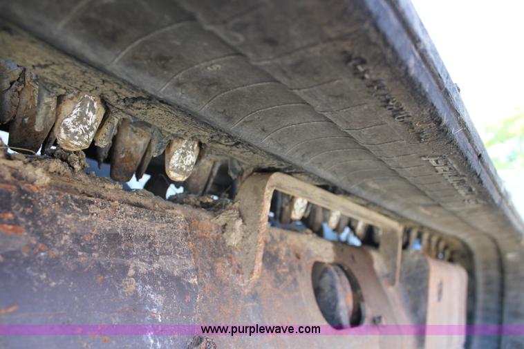 image for item J5893 2009 Bobcat T300 skid steer