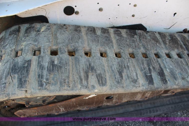 image for item J5893 2009 Bobcat T300 skid steer