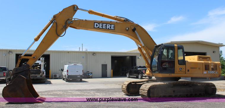 image for item J5894 2004 John Deere 330C LC excavator