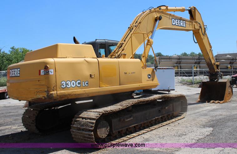 image for item J5894 2004 John Deere 330C LC excavator