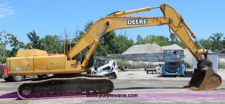 image for item J5894 2004 John Deere 330C LC excavator