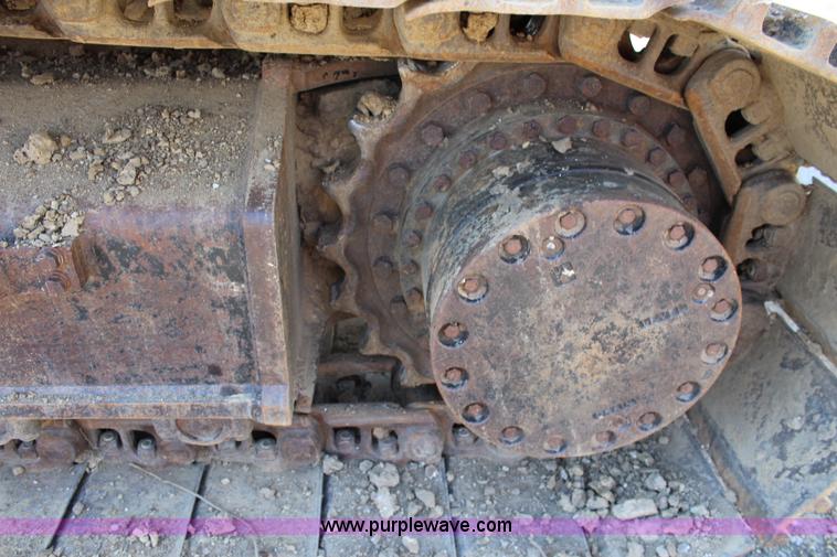 image for item J5894 2004 John Deere 330C LC excavator