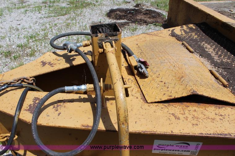 image for item J5970 1979 Reid DL20 equipment trailer