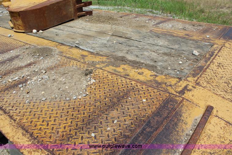 image for item J5970 1979 Reid DL20 equipment trailer