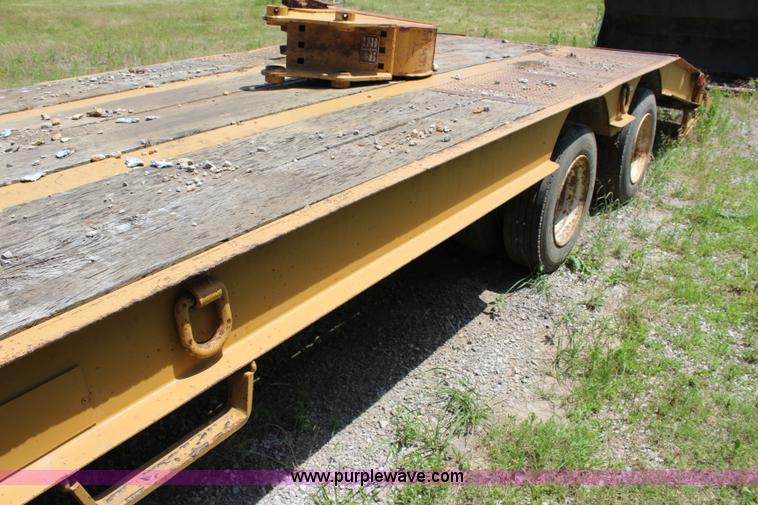 image for item J5970 1979 Reid DL20 equipment trailer