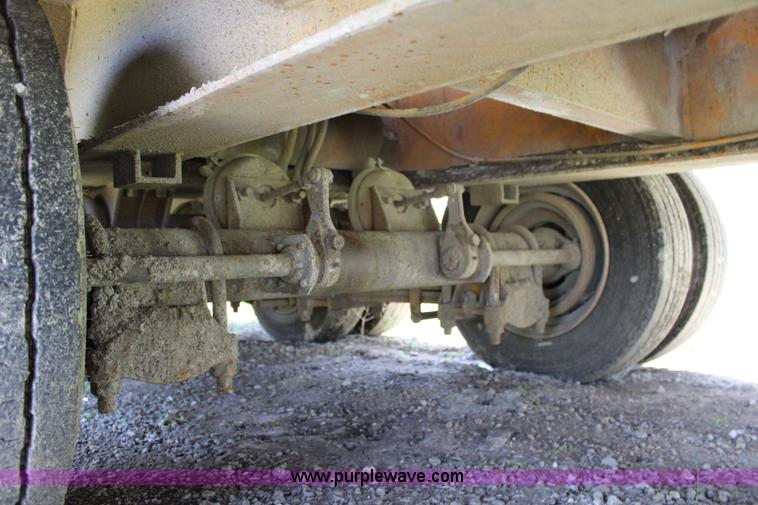 image for item J5970 1979 Reid DL20 equipment trailer