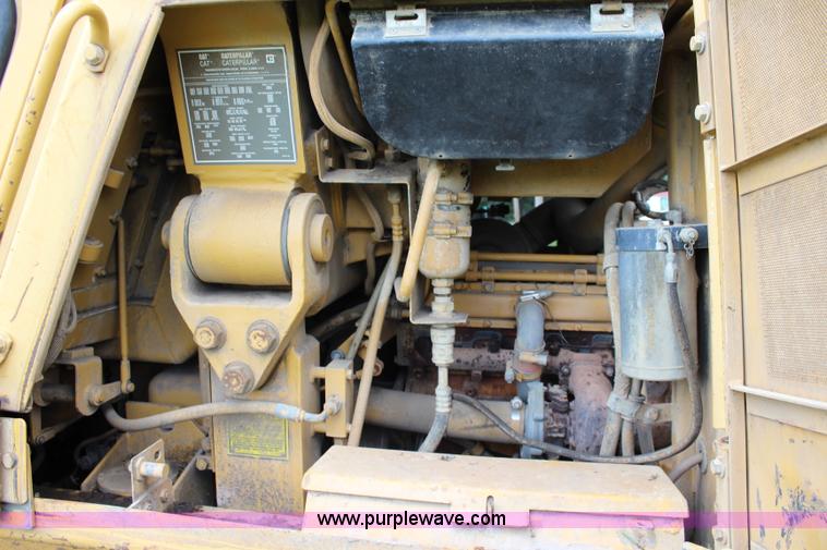 image for item J5971 1995 Caterpillar 953B track loader