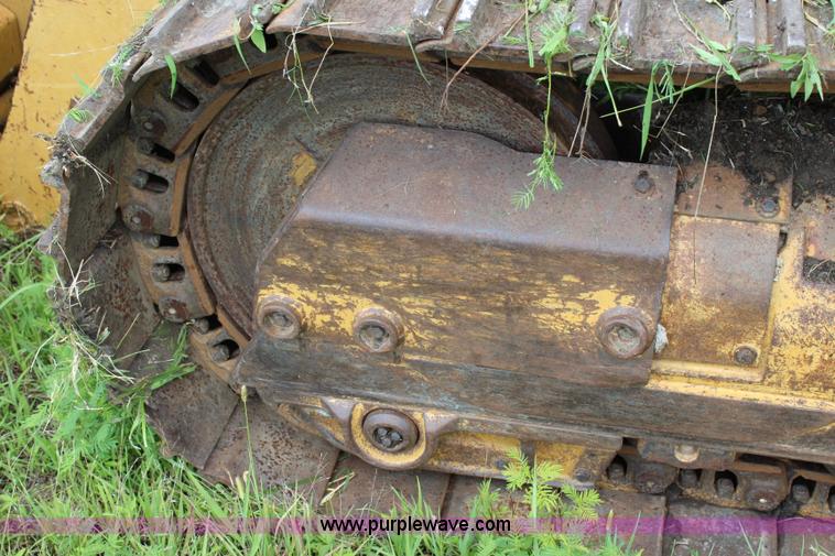 image for item J5971 1995 Caterpillar 953B track loader