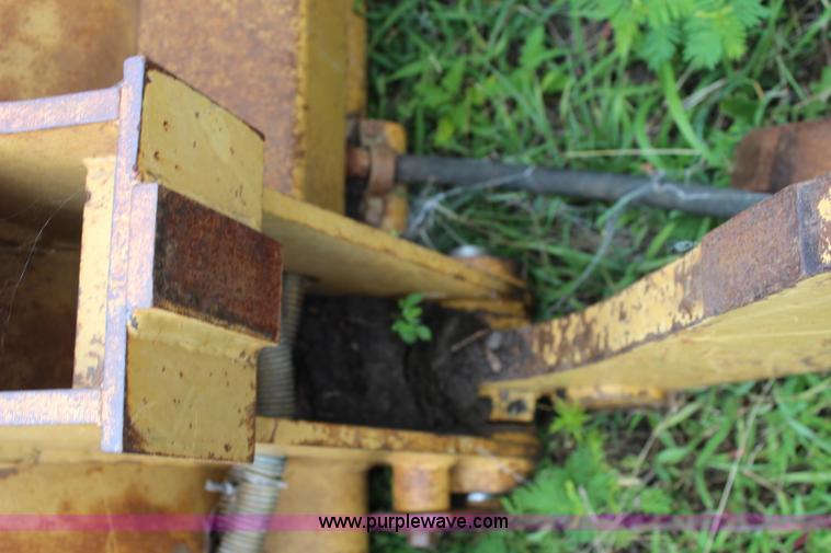 image for item J5971 1995 Caterpillar 953B track loader