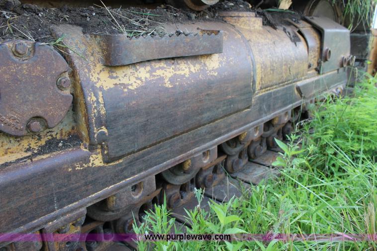 image for item J5971 1995 Caterpillar 953B track loader