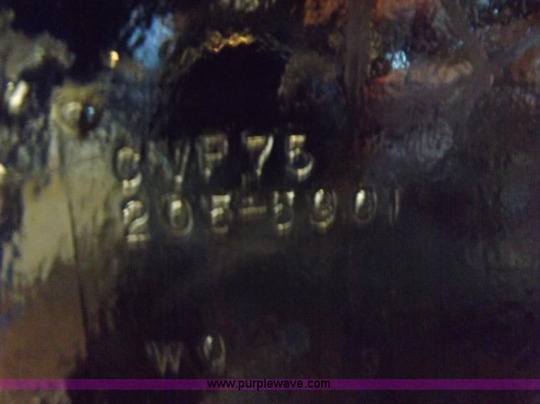 image for item J6912 Caterpillar CVP75 vibratory plate compactor