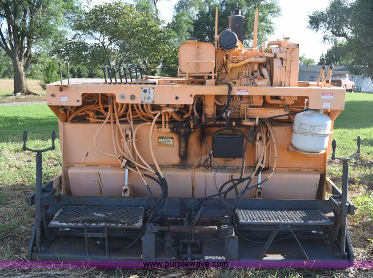 image for item J7852 Neal DM3000 paving machine