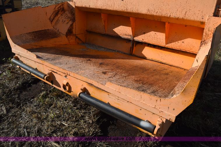 image for item J7852 Neal DM3000 paving machine