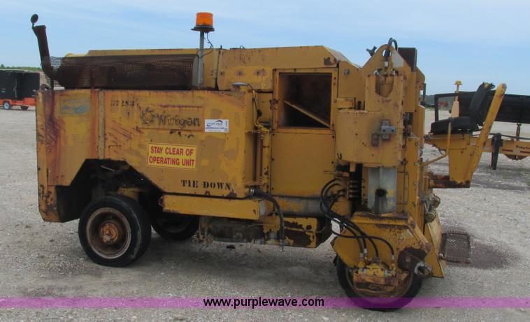 image for item J8563 1988 Wirtgen 1000VC milling machine