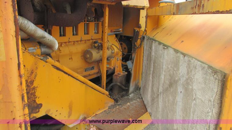 image for item J8563 1988 Wirtgen 1000VC milling machine