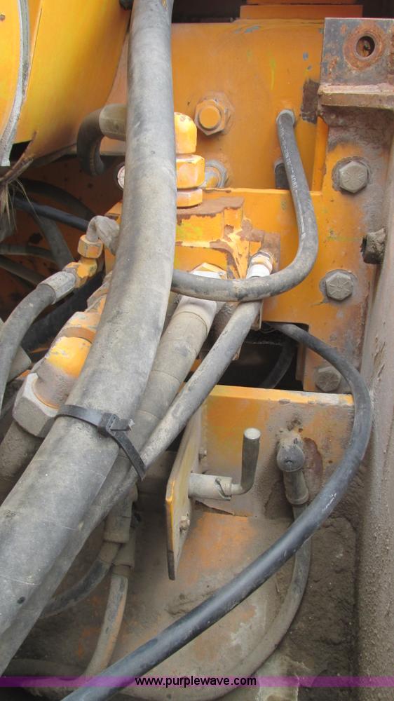 image for item J8563 1988 Wirtgen 1000VC milling machine