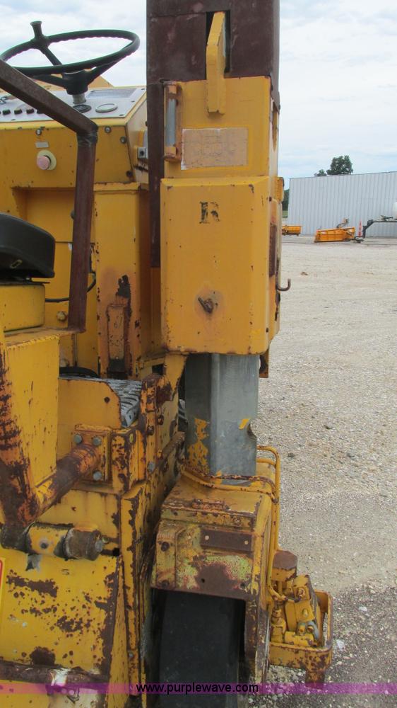 image for item J8563 1988 Wirtgen 1000VC milling machine