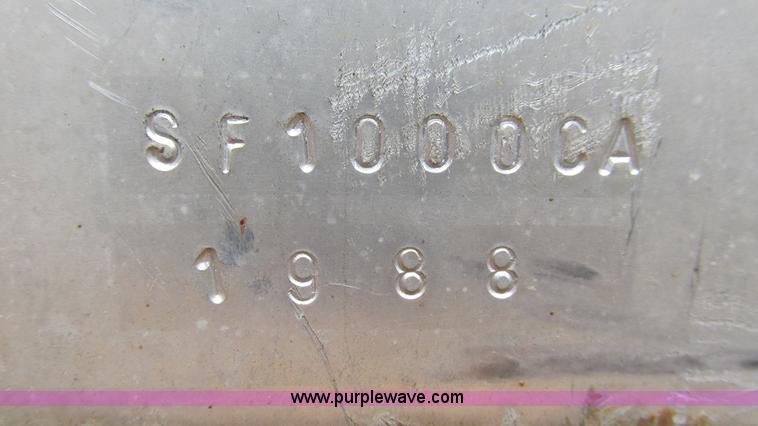 image for item J8563 1988 Wirtgen 1000VC milling machine