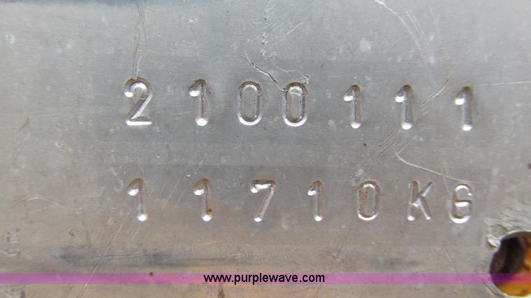 image for item J8563 1988 Wirtgen 1000VC milling machine