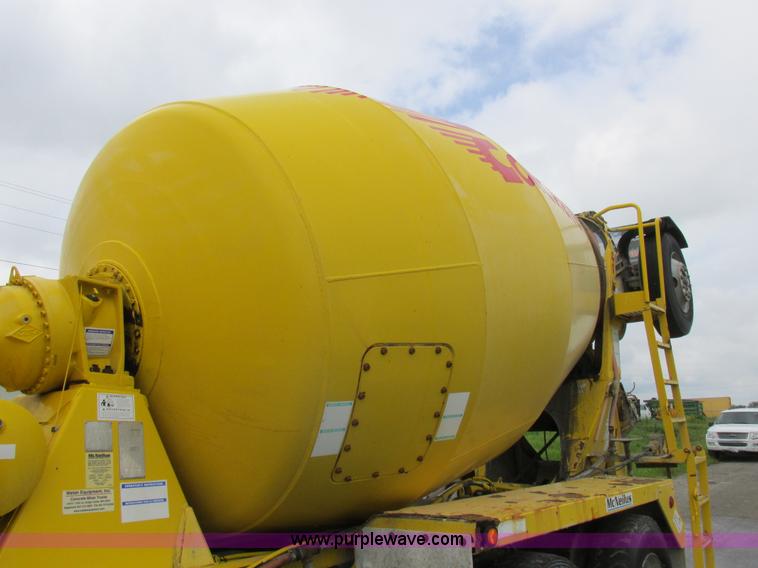 image for item K2181 1994 Ford L9000 mixer truck