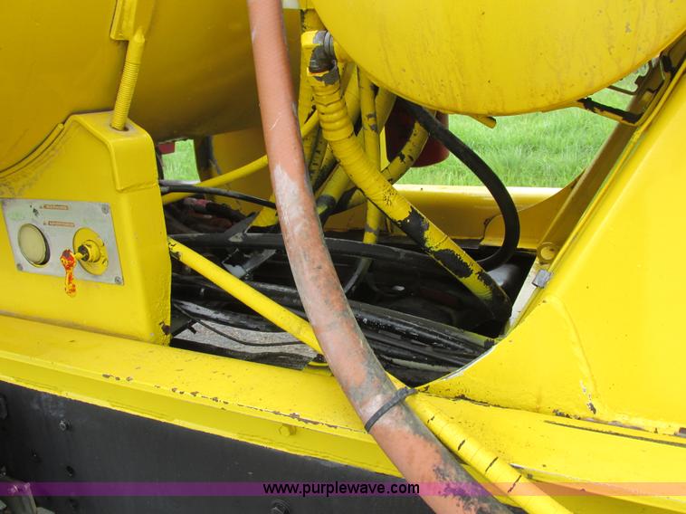 image for item K2181 1994 Ford L9000 mixer truck