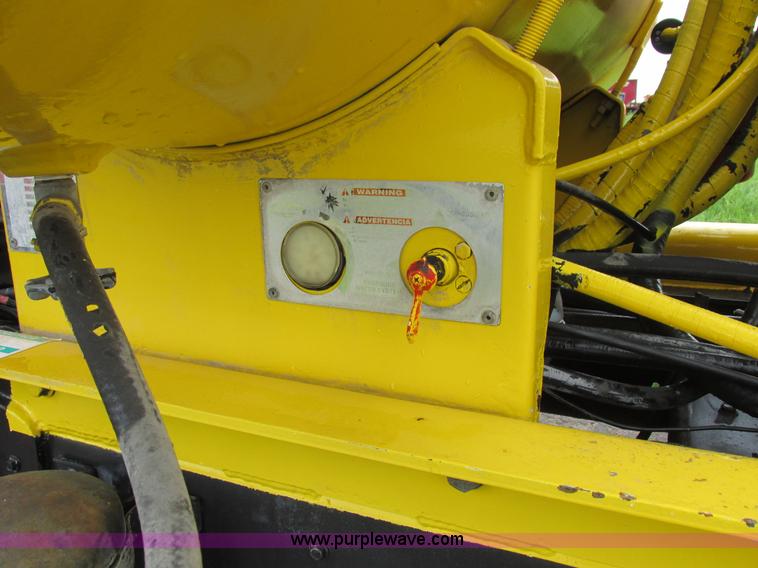 image for item K2181 1994 Ford L9000 mixer truck