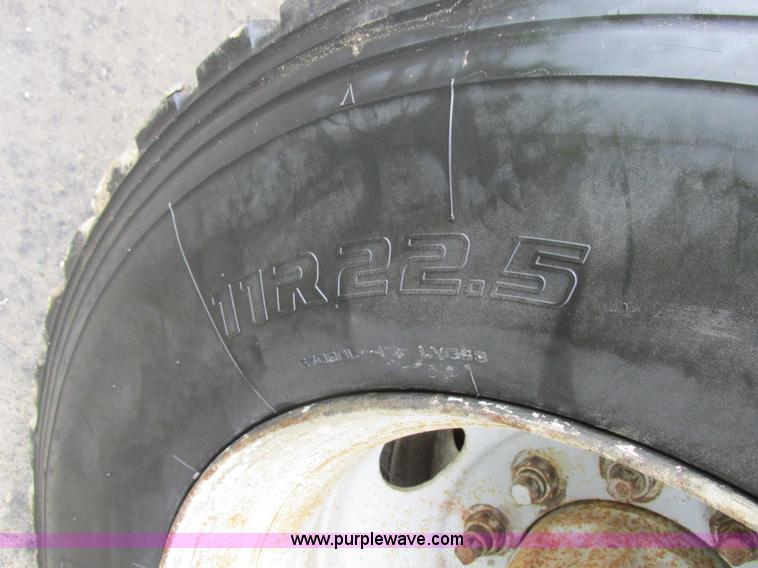 image for item K2181 1994 Ford L9000 mixer truck