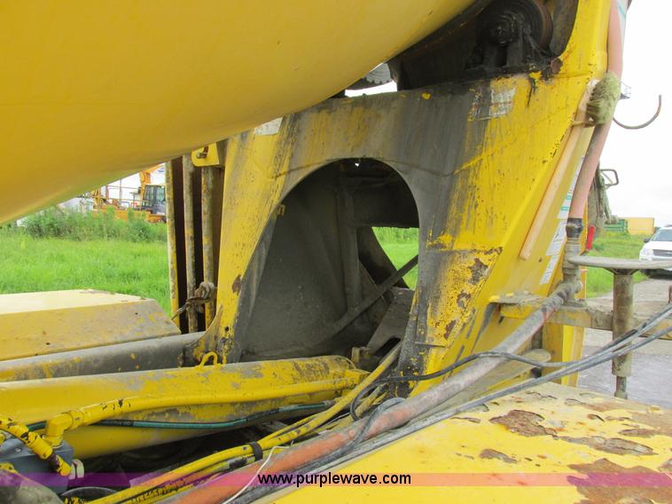 image for item K2181 1994 Ford L9000 mixer truck