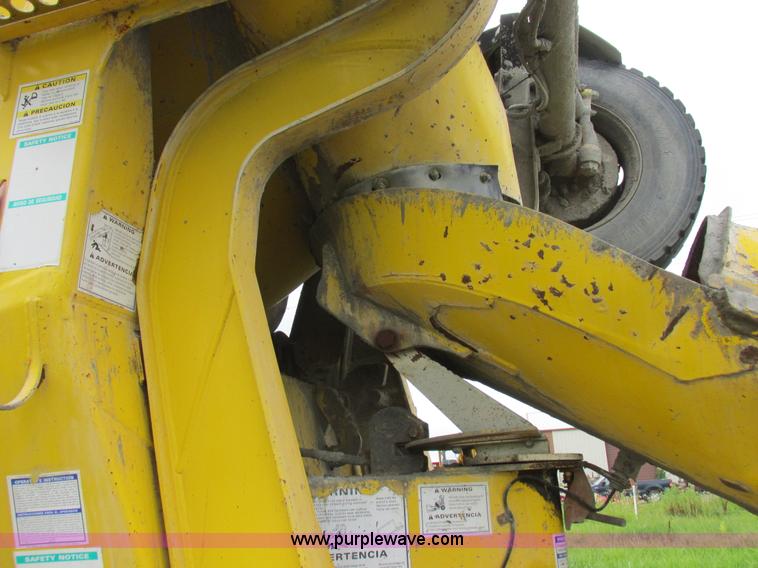 image for item K2181 1994 Ford L9000 mixer truck