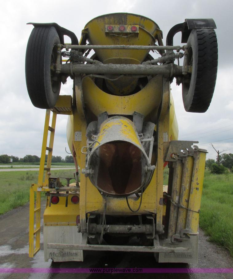 image for item K2181 1994 Ford L9000 mixer truck