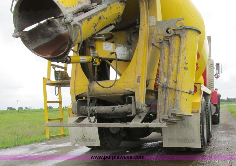 image for item K2181 1994 Ford L9000 mixer truck