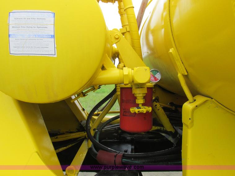 image for item K2181 1994 Ford L9000 mixer truck