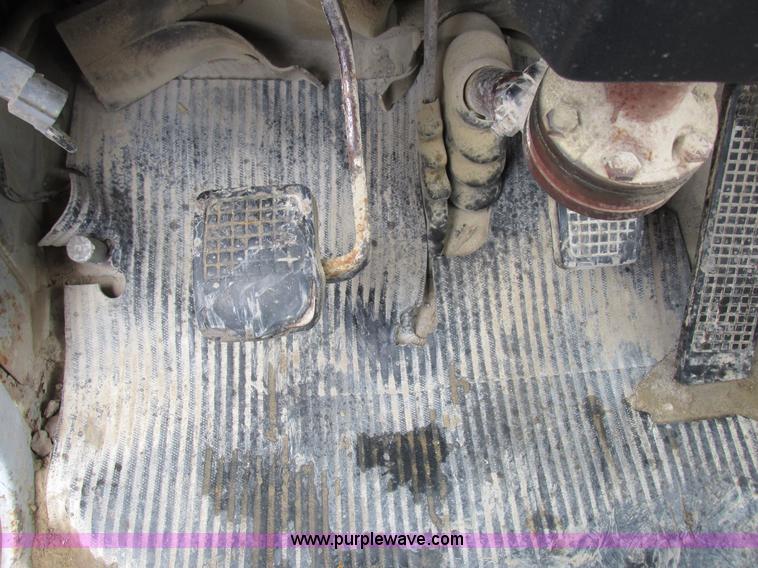 image for item K2181 1994 Ford L9000 mixer truck