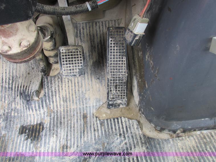 image for item K2181 1994 Ford L9000 mixer truck